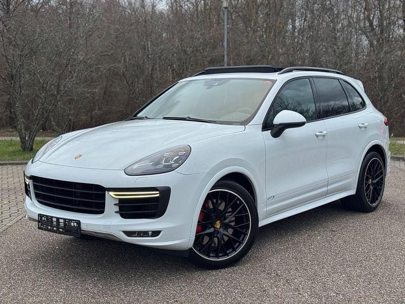 Gebraucht Porsche Cayenne GTS Chrono 441 PS (324 kW) 2016 Weiß SUV