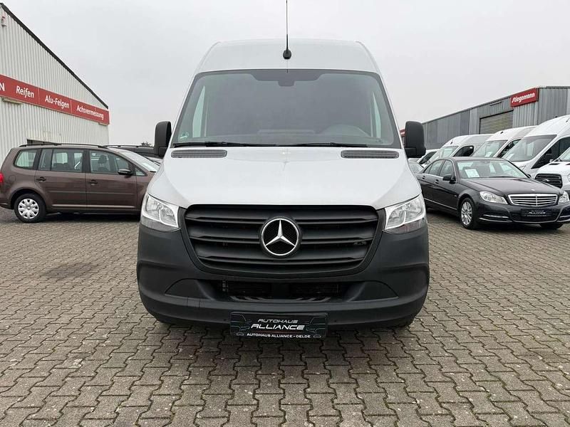 Gebraucht Mercedes Sprinter 150 PS (110 kW) 2021 Iridiumsilber Van