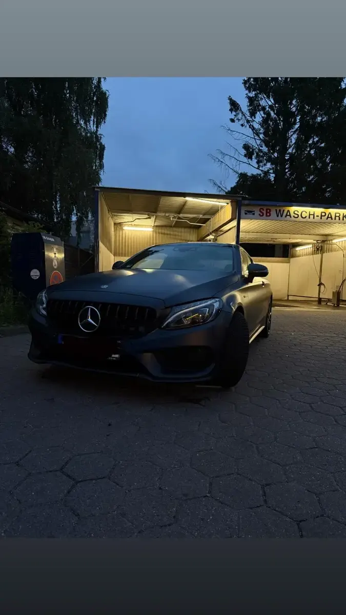 Gebraucht Mercedes C220 AMG line 170 PS (125 kW) 2015 Blau Coupé