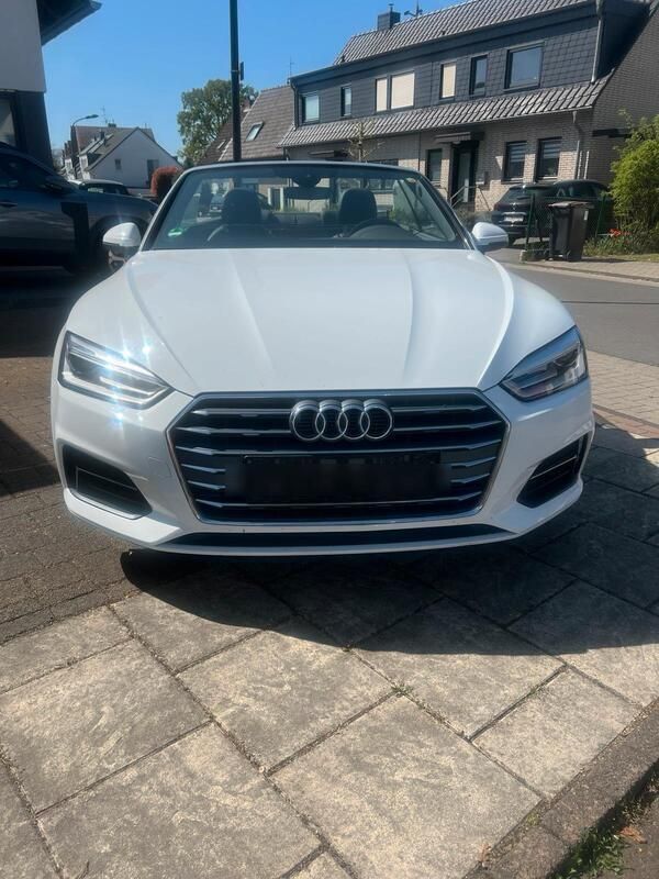 Weiß Gebraucht 2019 Audi A5 Cabriolet Cabrio | 26.900 € - Bild 1/4