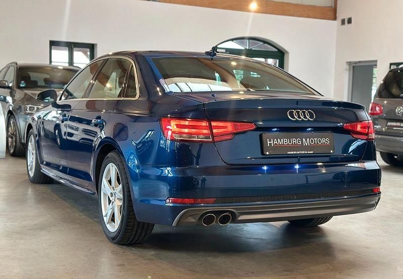 Gebraucht Audi A4 S-Line 218 PS (160 kW) 2017 Blau Limousine