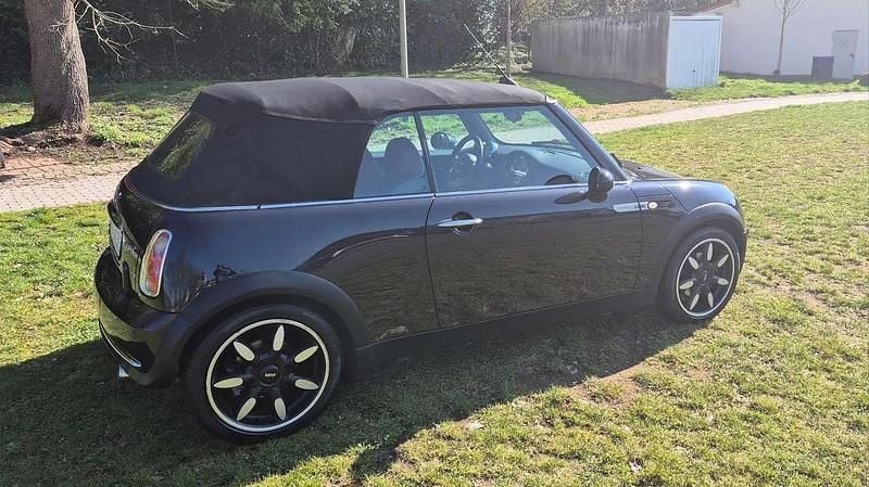 Gebraucht Mini Cooper Cabriolet 116 PS (85 kW) 2007 Schwarz Cabrio