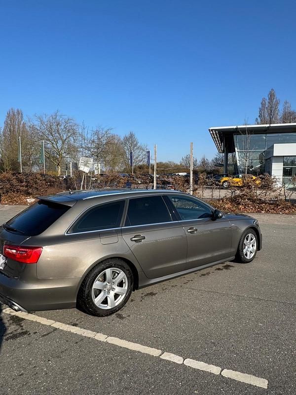 Gebraucht Audi A6 S-Line 313 PS (230 kW) 2014 Braun Kombi