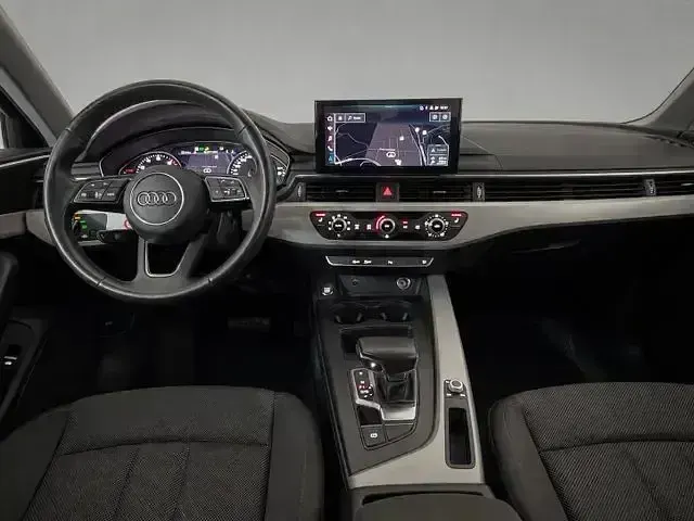 Gebraucht Audi A4 Sport 150 PS (110 kW) 2022 Schwarz Kombi