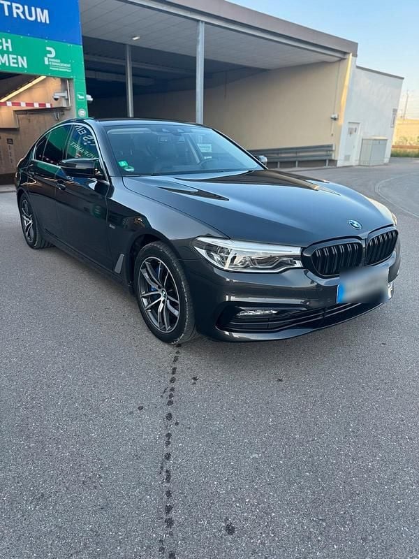 Gebraucht BMW 540 340 PS (250 kW) 2018 Grau Limousine