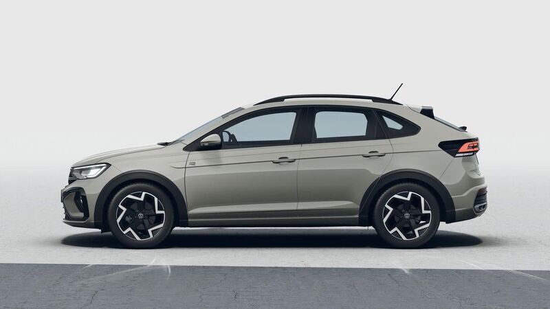 Gebraucht VW Taigo R-line 150 PS (110 kW) 2024 Grau SUV