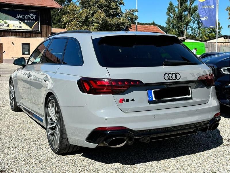 Gebraucht Audi RS4 Sport 450 PS (330 kW) 2021 Grau Kombi