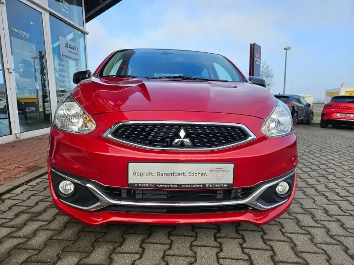 Gebraucht Mitsubishi Space Star Active 80 PS (58 kW) 2019 Rot Kleinwagen