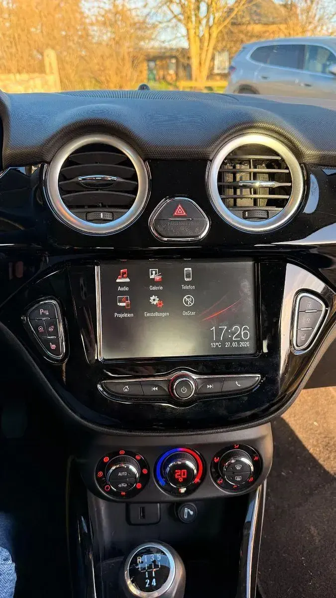 Gebraucht Opel Adam Slam 87 PS (63 kW) 2017 Weiß Kleinwagen