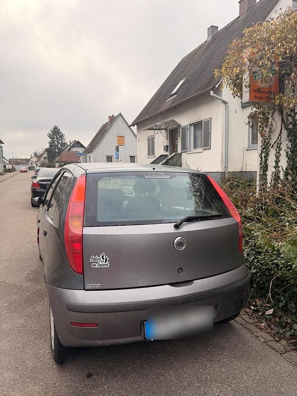Gebraucht Fiat Punto 60 PS (44 kW) 2004 Grau Kleinwagen