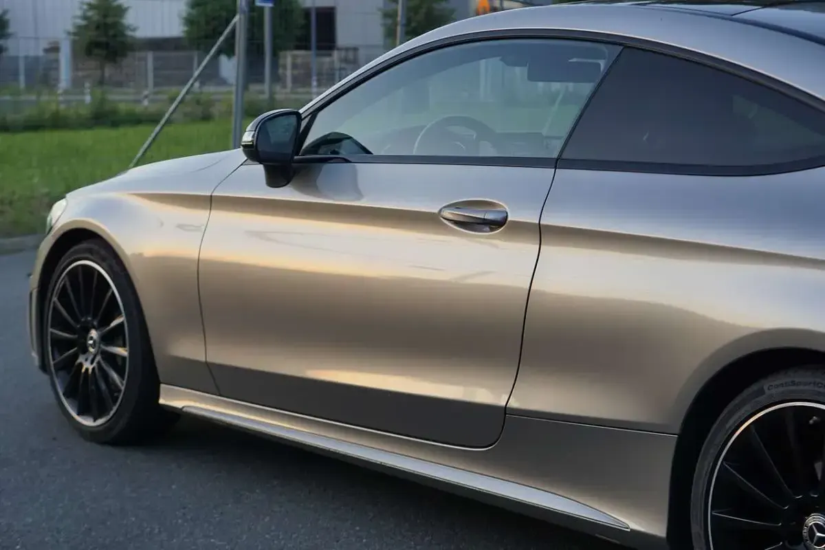 Gebraucht Mercedes C200 184 PS (135 kW) 2021 Grau Coupé