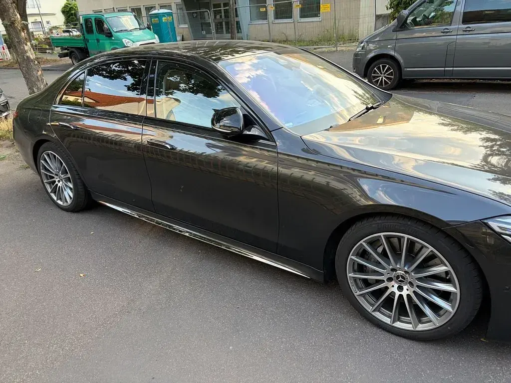 Gebraucht Mercedes S400 AMG line 330 PS (242 kW) 2023 Grau Limousine