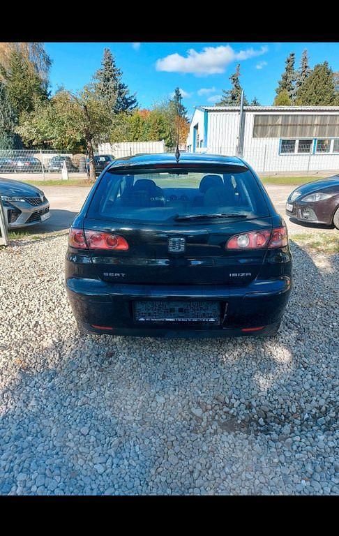 Gebraucht Seat Ibiza 75 PS (55 kW) 2005 Schwarz Kleinwagen