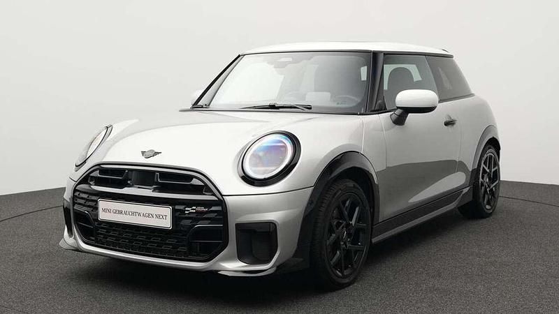 Grau Gebraucht 2024 Mini John Cooper Works Kleinwagen | 27.802 € (Guter Preis) - Bild 1/4