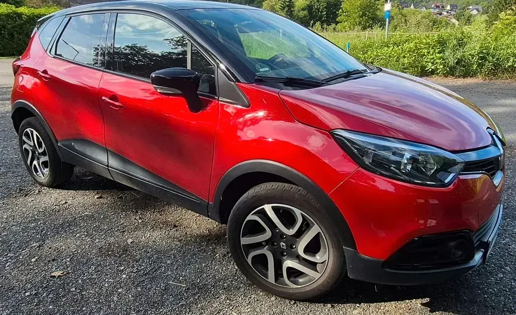 Gebraucht Renault Captur XMOD 90 PS (66 kW) 2016 Rot SUV