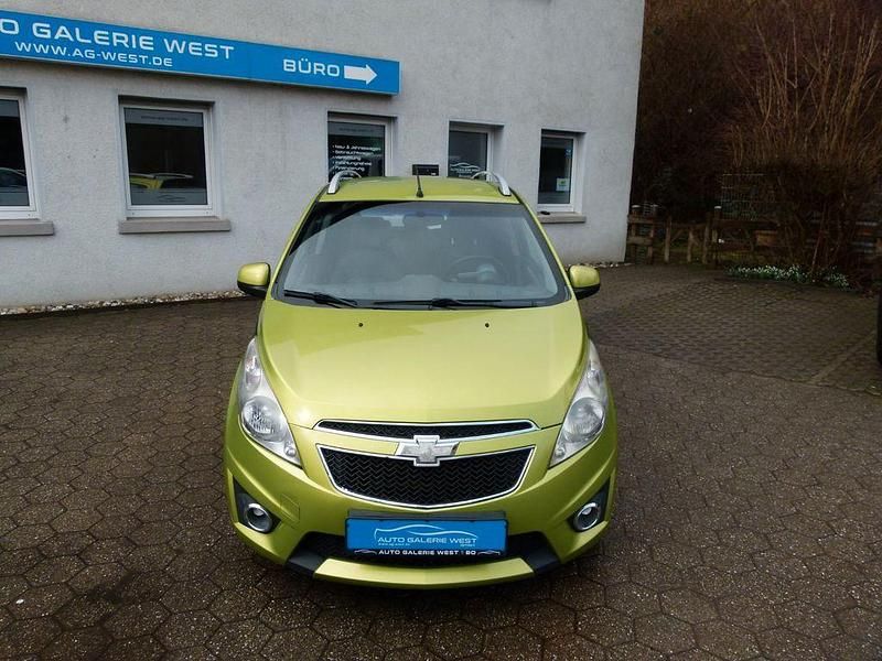 Gebraucht Chevrolet Spark LT 82 PS (60 kW) 2011 Grün Kleinwagen