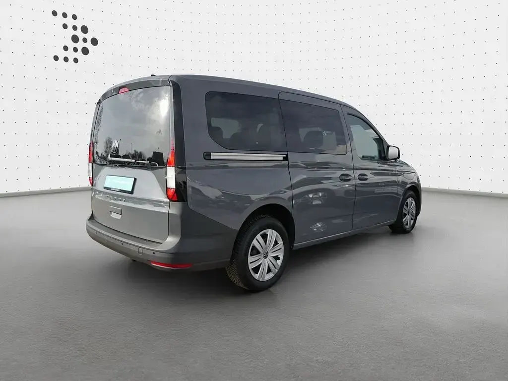 Gebraucht VW Caddy Basis 102 PS (75 kW) 2025 Pure grey Van / Kleinbus