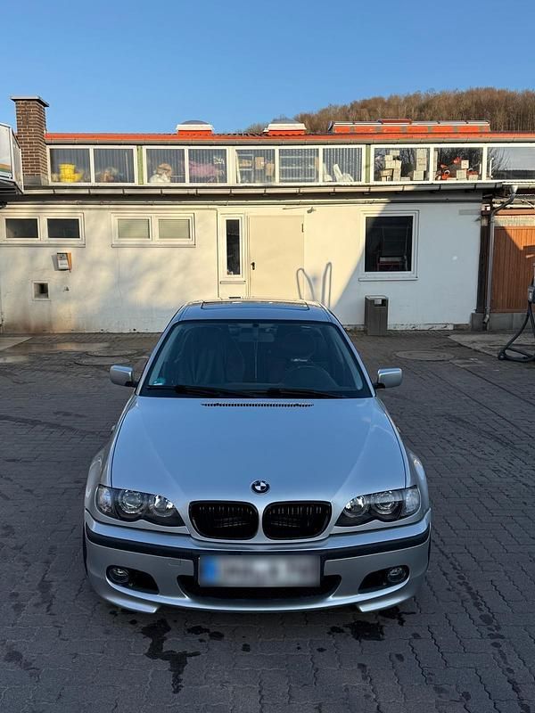 Gebraucht BMW 316 116 PS (85 kW) 2004 Grau Limousine
