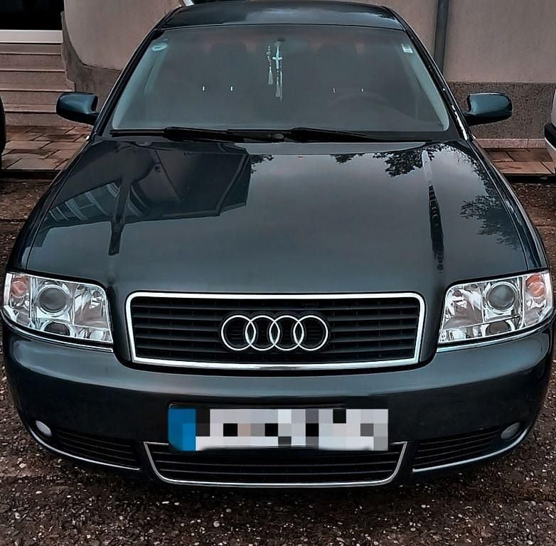 Grau Gebraucht 2004 Audi A6 Limousine | 2.950 € (Etwas zu teuer) - Bild 1/4