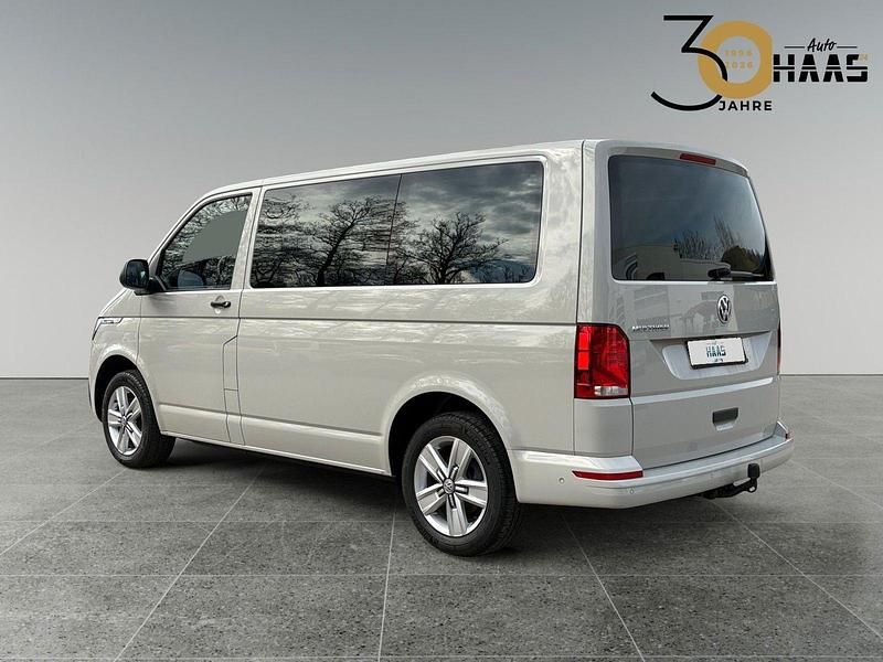 Gebraucht VW Multivan R 150 PS (110 kW) 2021 Grau Van