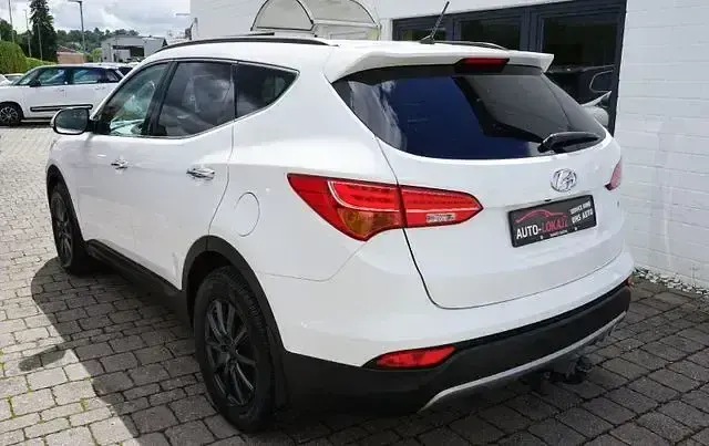 Gebraucht Hyundai Santa Fe Style 200 PS (147 kW) 2016 Weiß SUV