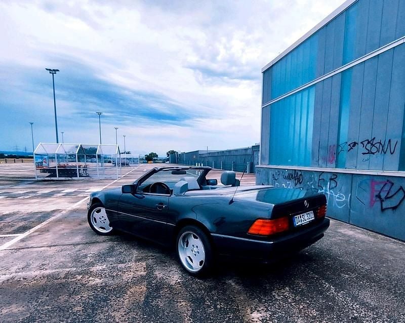 Gebraucht Mercedes SL320 231 PS (169 kW) 1993 Schwarz Cabrio
