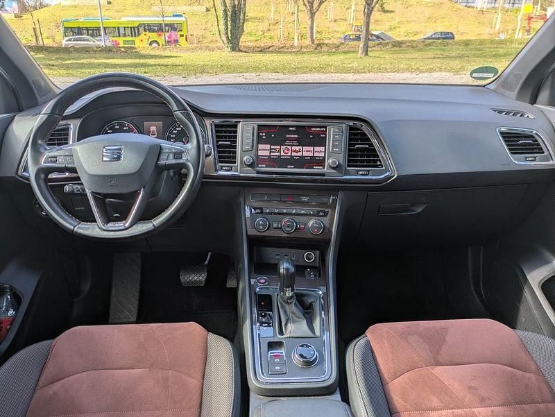 Gebraucht Seat Ateca XCELLENCE 150 PS (110 kW) 2018 Weiß SUV