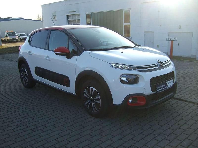 Gebraucht Citroën C3 Shine 110 PS (80 kW) 2020 Poalrweiß Kleinwagen