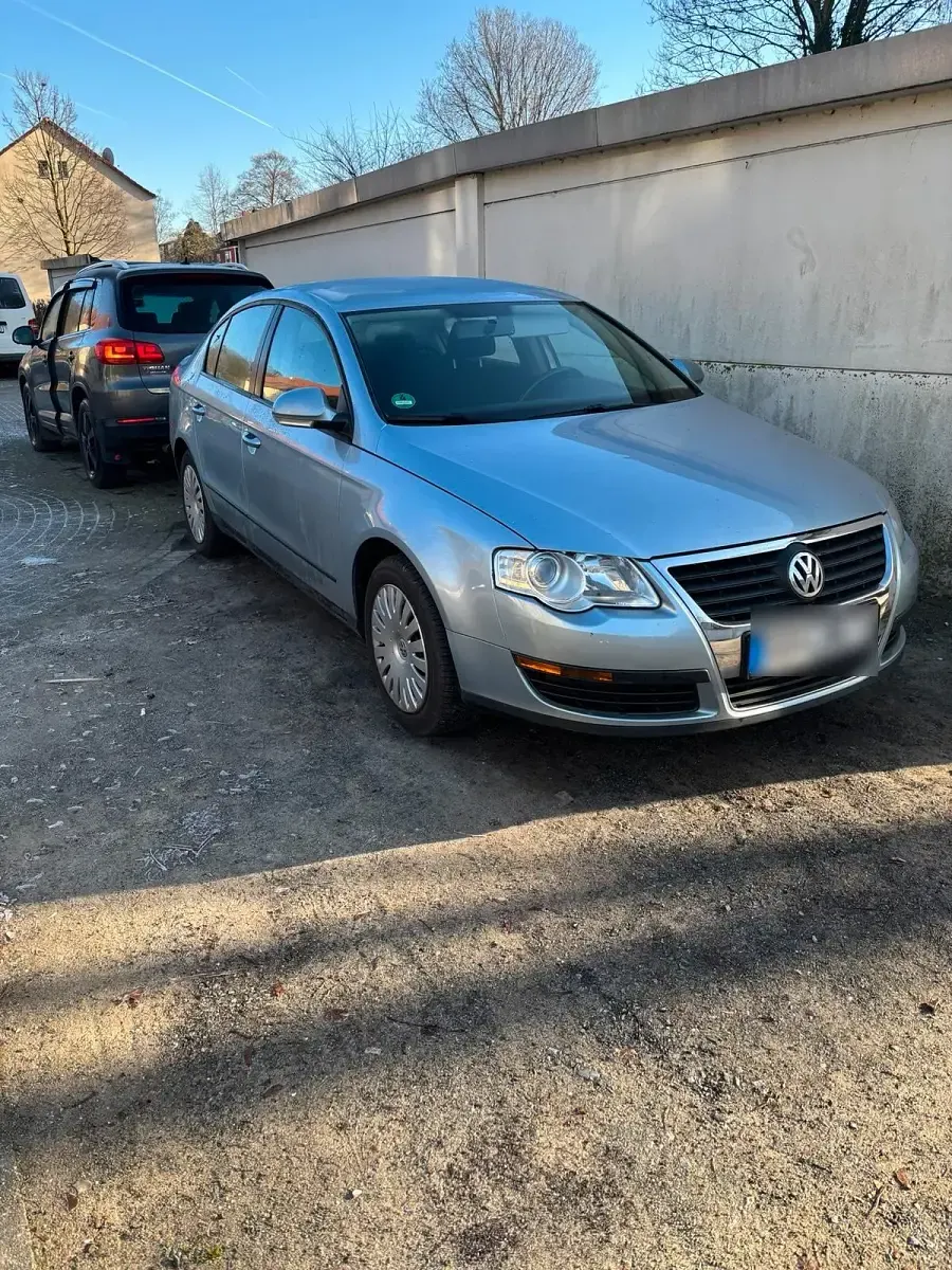 Gebraucht VW Passat 116 PS (85 kW) 2006 Blau Limousine