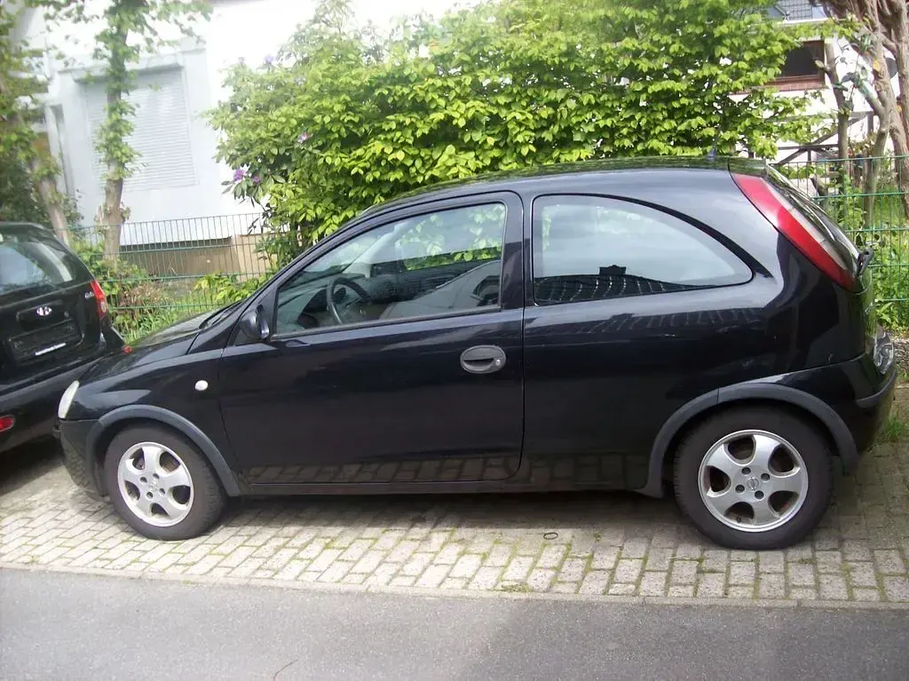 Gebraucht Opel Corsa 60 PS (44 kW) 2005 Schwarz Kleinwagen