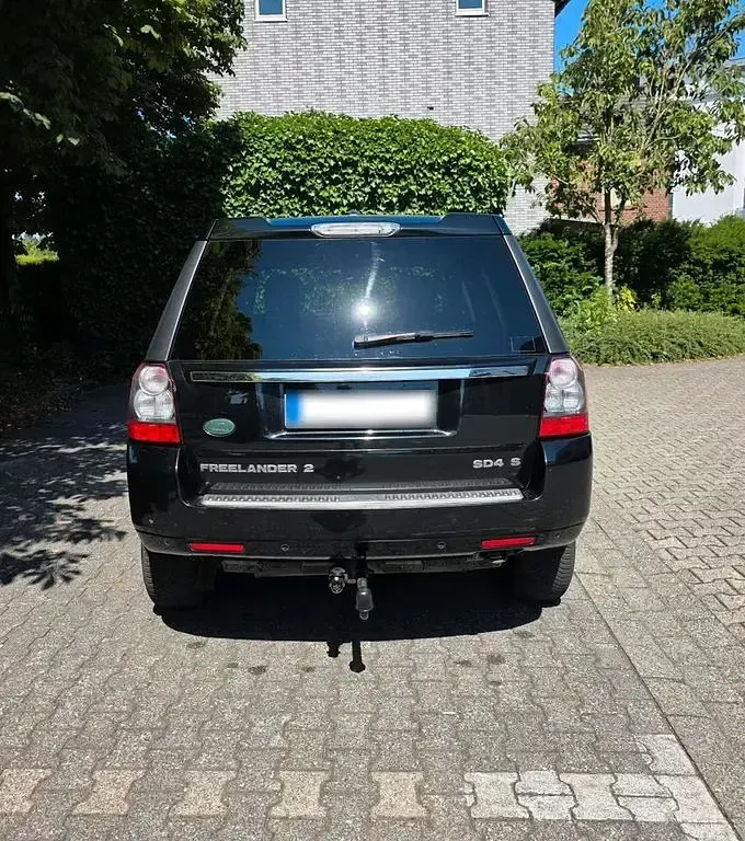 Gebraucht Land Rover Freelander 2 SE 190 PS (139 kW) 2013 Schwarz SUV