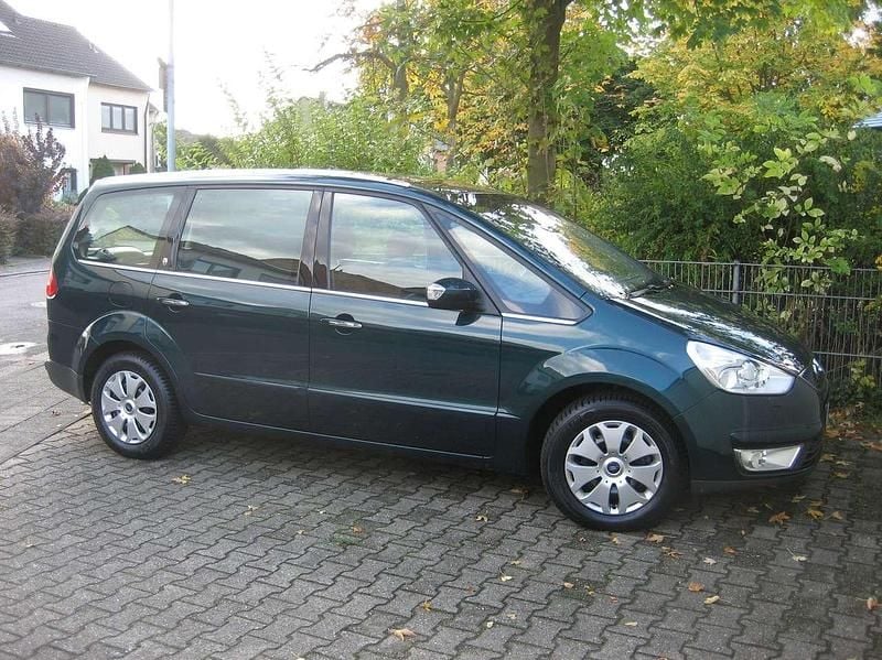 Gebraucht 2008 Ford Galaxy Ghia Van / Kleinbus | 9.500 € - Bild 1/1