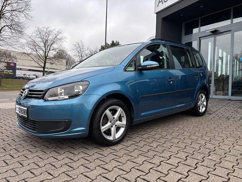 Gebraucht VW Touran 105 PS (77 kW) 2015 Blau Van / Kleinbus