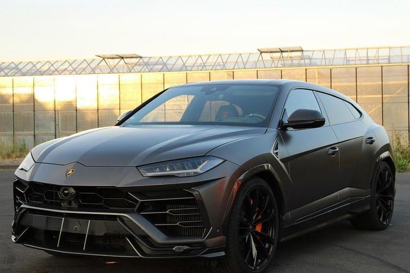 Gebraucht Lamborghini Urus 650 PS (478 kW) 2021 Grau SUV