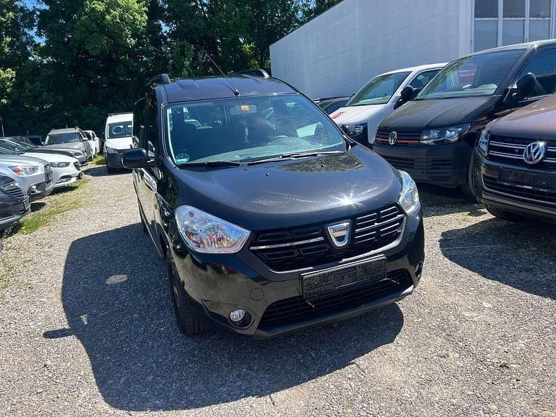 Gebraucht Dacia Dokker Lauréate 116 PS (85 kW) 2017 Schwarz Van / Kleinbus