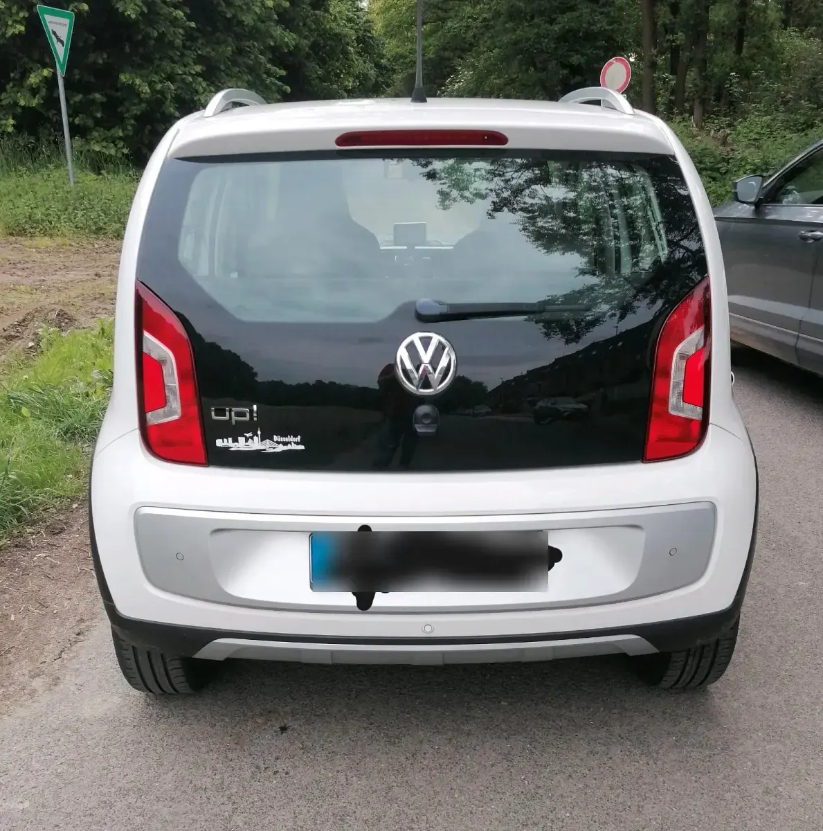 Gebraucht VW cross up! 75 PS (55 kW) 2015 Weiß Kleinwagen