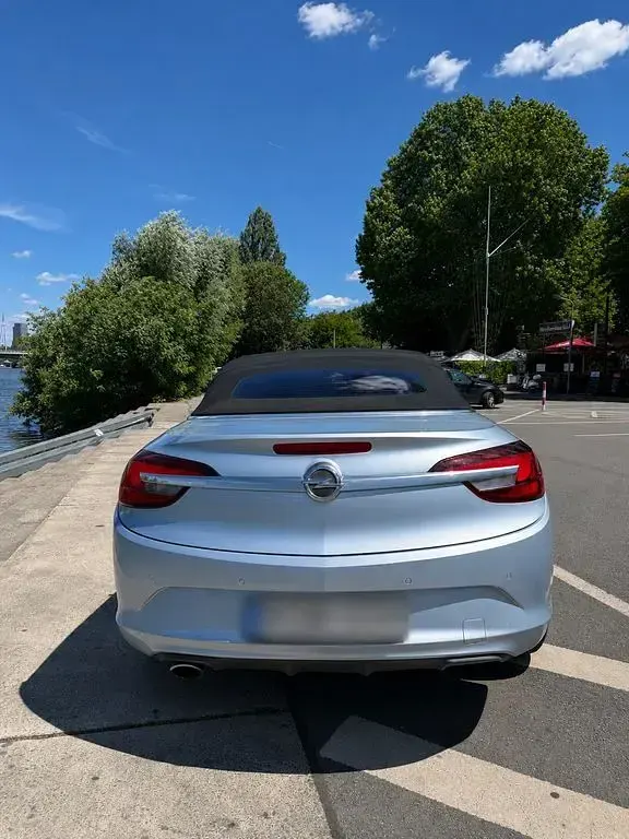 Gebraucht Opel Cascada Innovation 170 PS (125 kW) 2015 Silber Cabrio