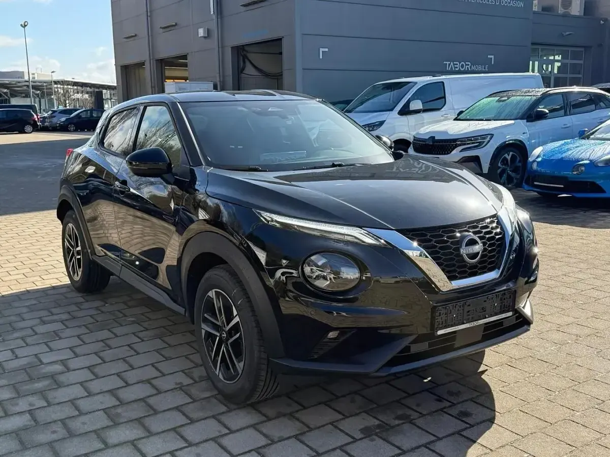 Neu Nissan Juke N-Connecta 114 PS (83 kW) 2026 Pearl black metallic SUV