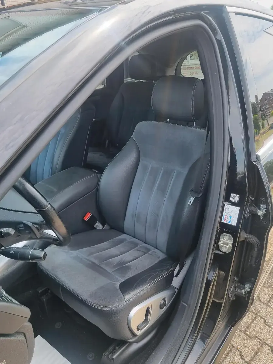 Gebraucht Mercedes R320 230 PS (169 kW) 2009 Schwarz Kombi