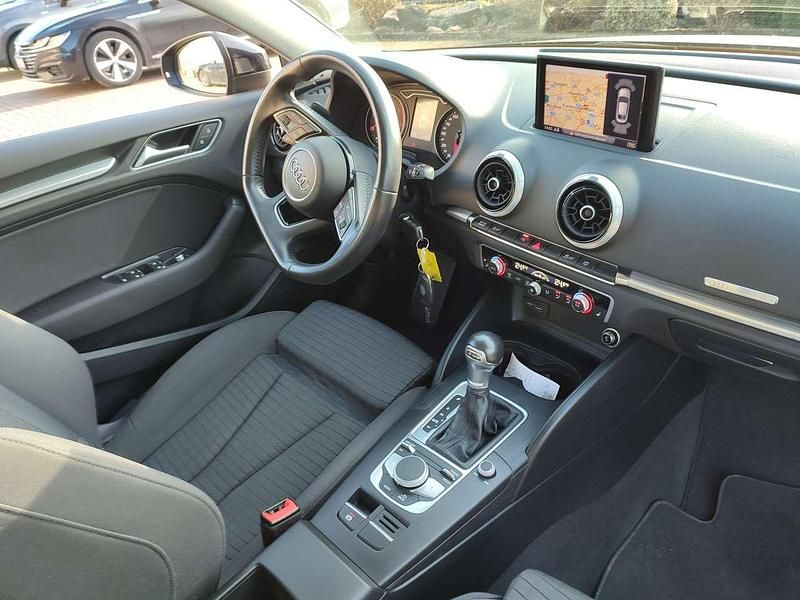 Gebraucht Audi A3 Sport 150 PS (110 kW) 2017 Brillantschwarz Limousine