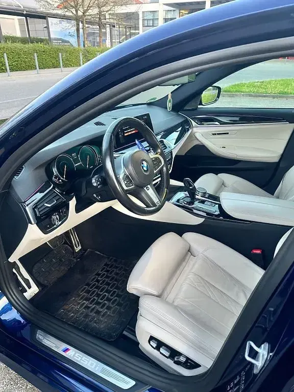 Occasion BMW M550 Performance 462 ch (339 kW) 2017 Bleue Berline