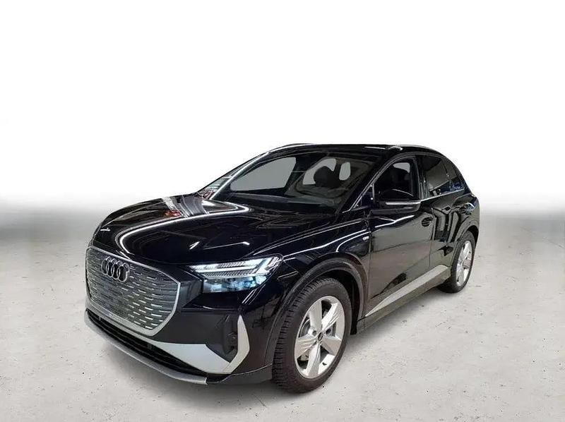 Gebraucht Audi Q4 e-tron Ambiente 154 kW (210 PS) 2025 Schwarz SUV