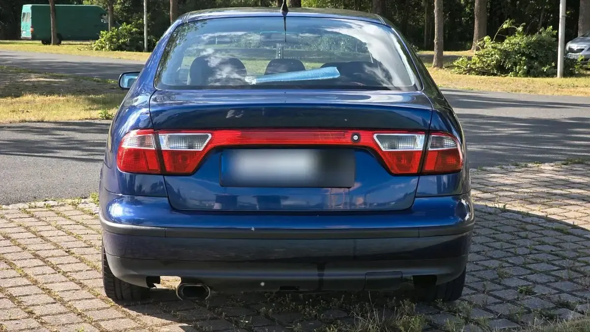 Gebraucht Seat Toledo 105 PS (77 kW) 2002 Blau Limousine