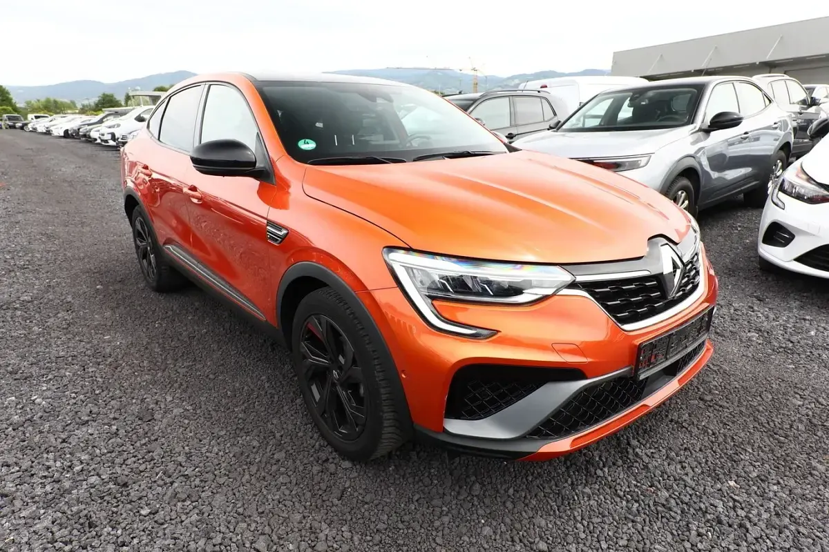Gebraucht Renault Arkana R.S. 140 PS (102 kW) 2022 Orange metallic SUV