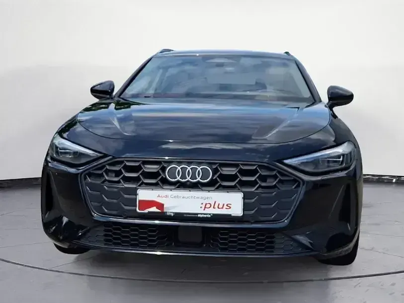 Gebraucht Audi A5 Sport 150 PS (110 kW) 2025 Schwarz Kombi