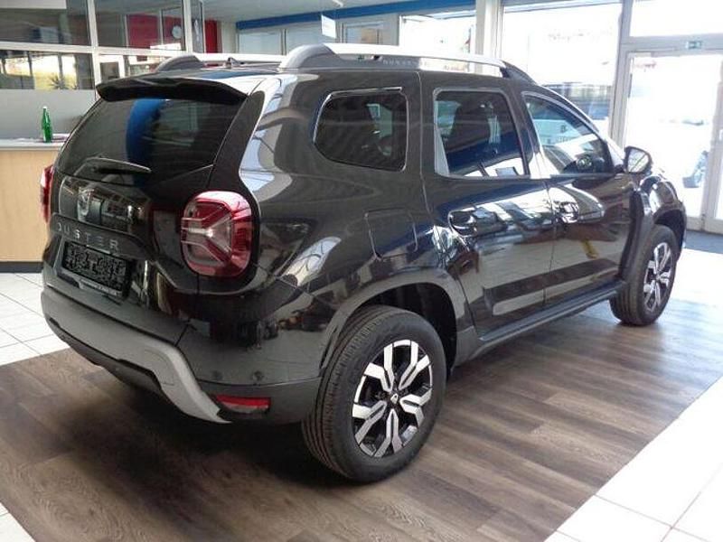 Gebraucht Dacia Duster Prestige 131 PS (96 kW) 2022 Perlmuttschwarz SUV