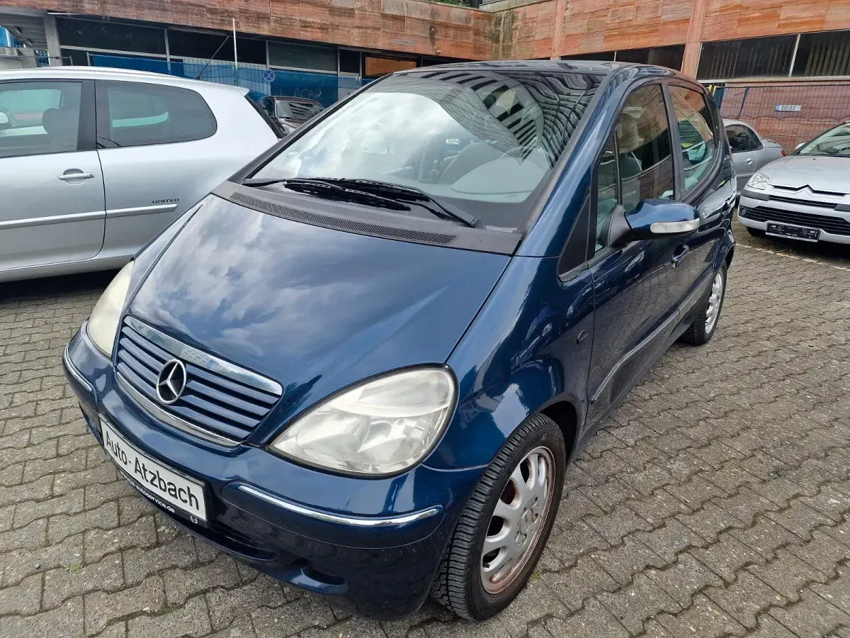 Używany Mercedes A170 95 KM (69 kW) 2004 Niebieski Hatchback