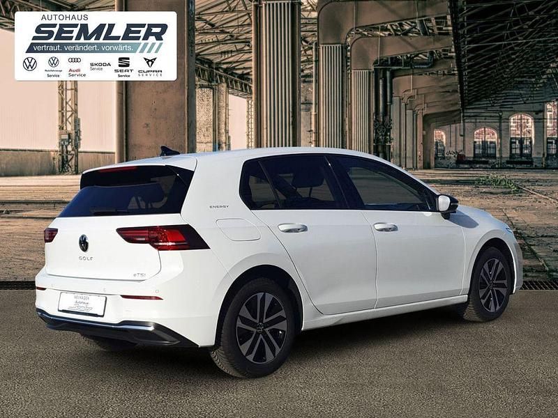 Neu VW Golf VIII R 150 PS (110 kW) 2025 Weiss Limousine