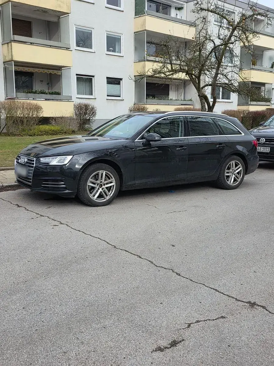 Gebraucht Audi A4 190 PS (139 kW) 2017 Schwarz Kombi