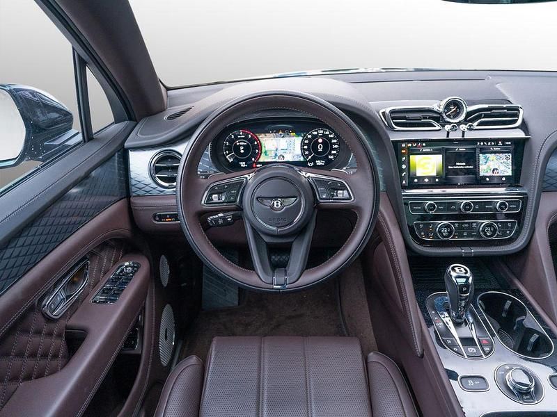 Gebraucht Bentley Bentayga 549 PS (403 kW) 2025 Grün SUV